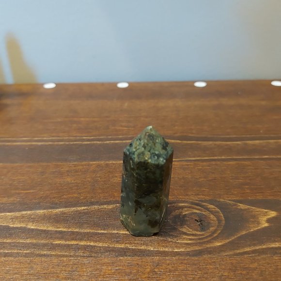 2/$10 Prehnite Tower - Scratch & Dent - Short Tower - Picture 6 of 13